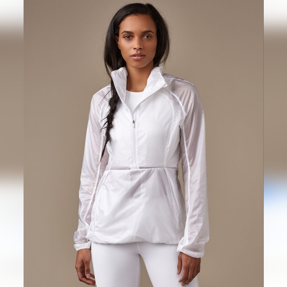 Lululemon Run With It Jacket Size 8 - image 1